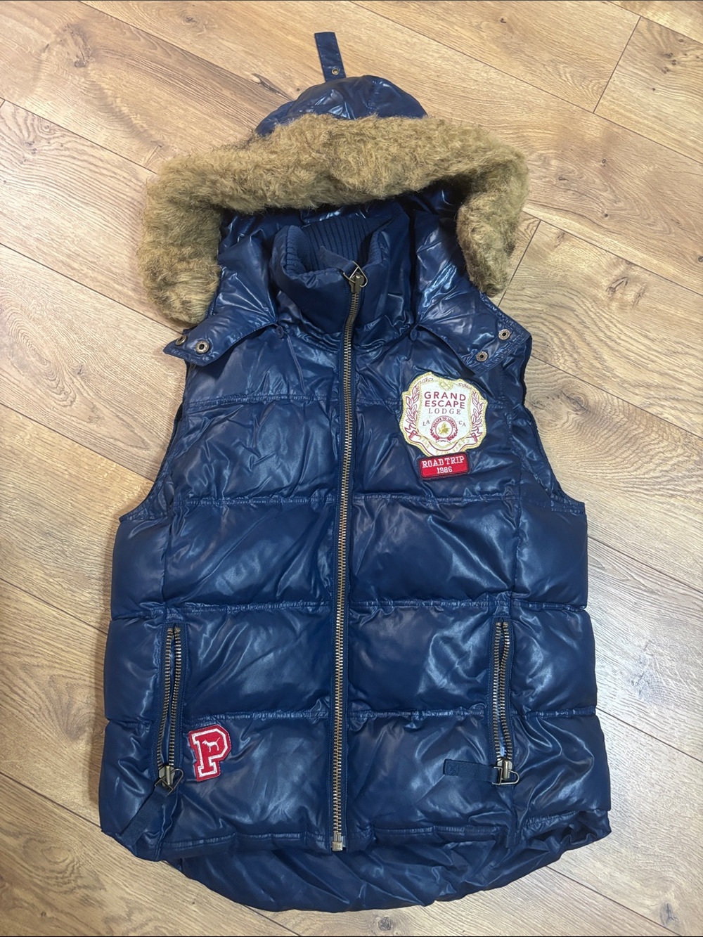 VICTORIA’S SECRET PINK navy blue down Puffer Vest womens size M